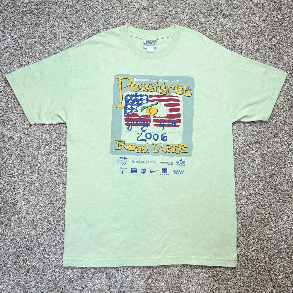VTG 2006 Peachtree Road Race Mens L Green Graphic T Shirt Atlanta July 4 USA